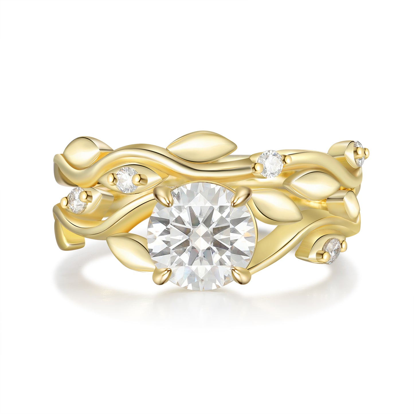 18K Moissanite Engagement Ring