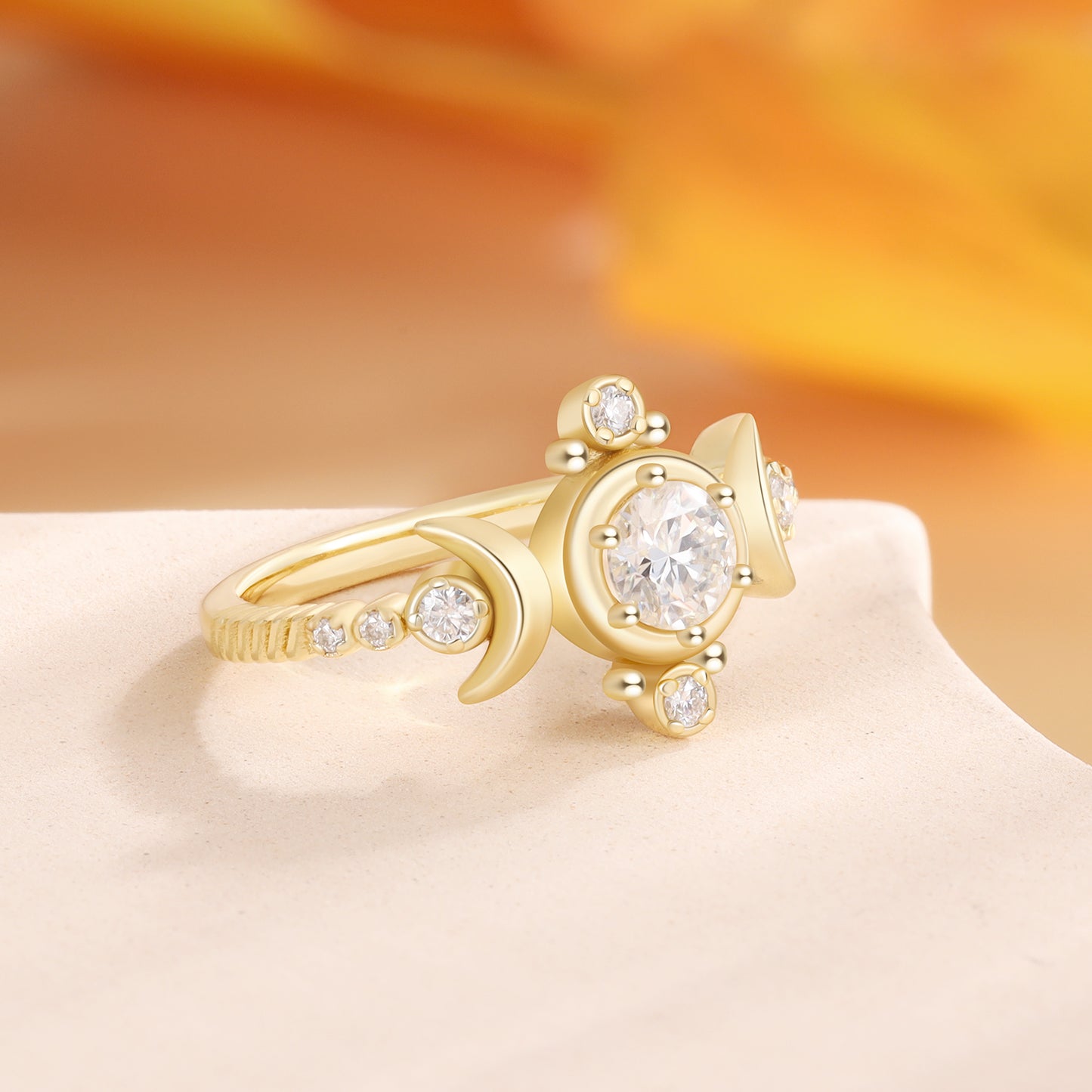 18K Gold Moissanite Engagement Ring