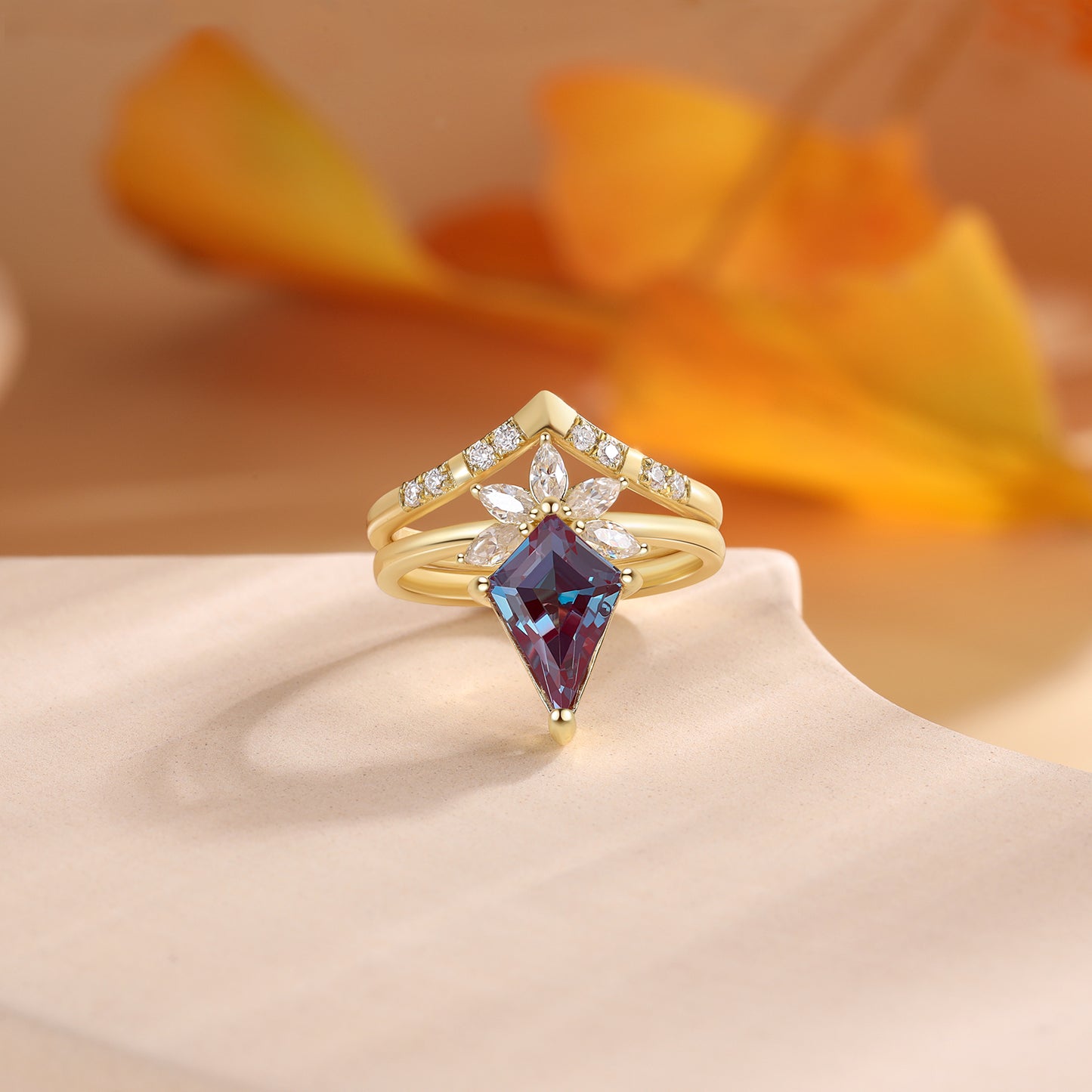 K Gold Lab Alexandrite Ring