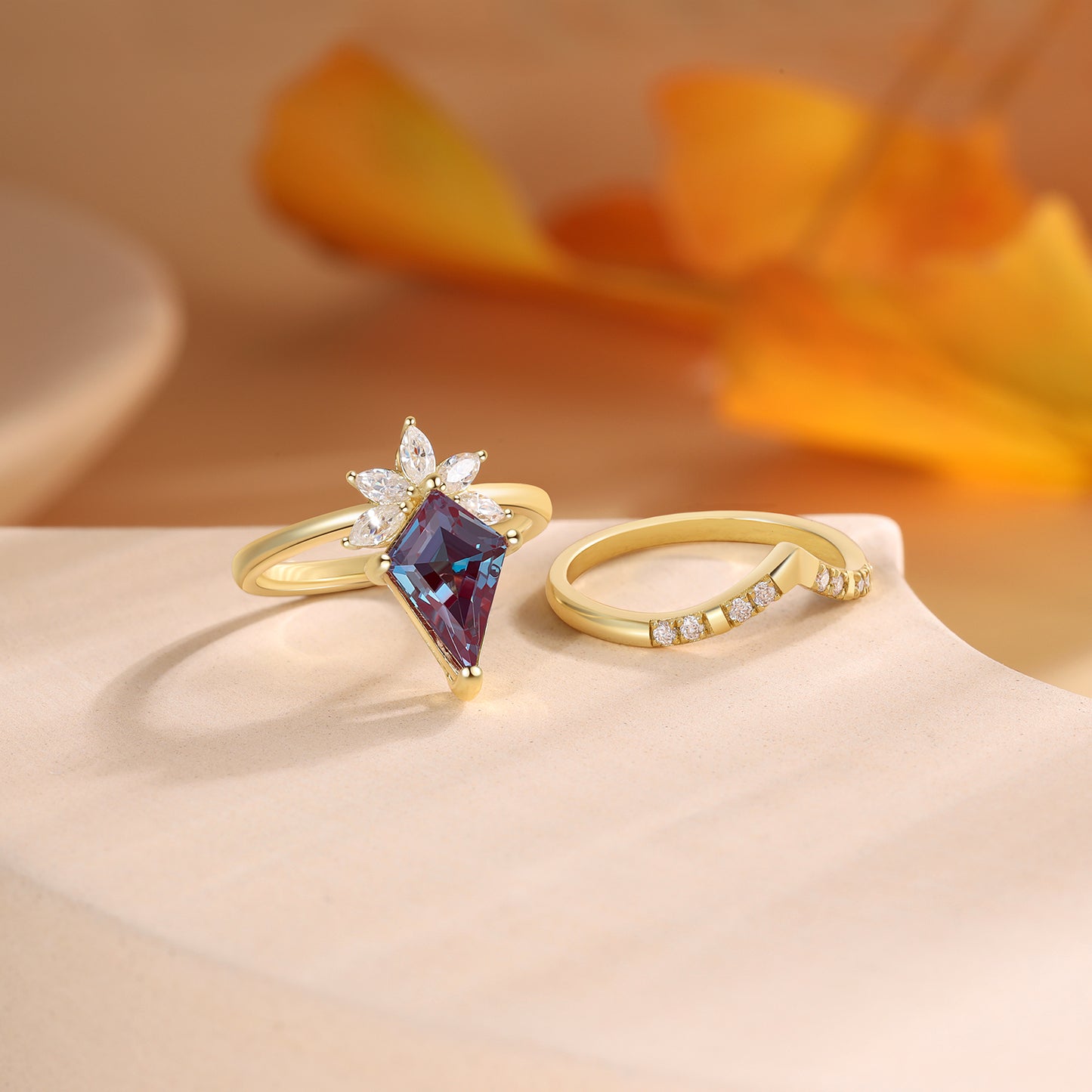 K Gold Lab Alexandrite Ring