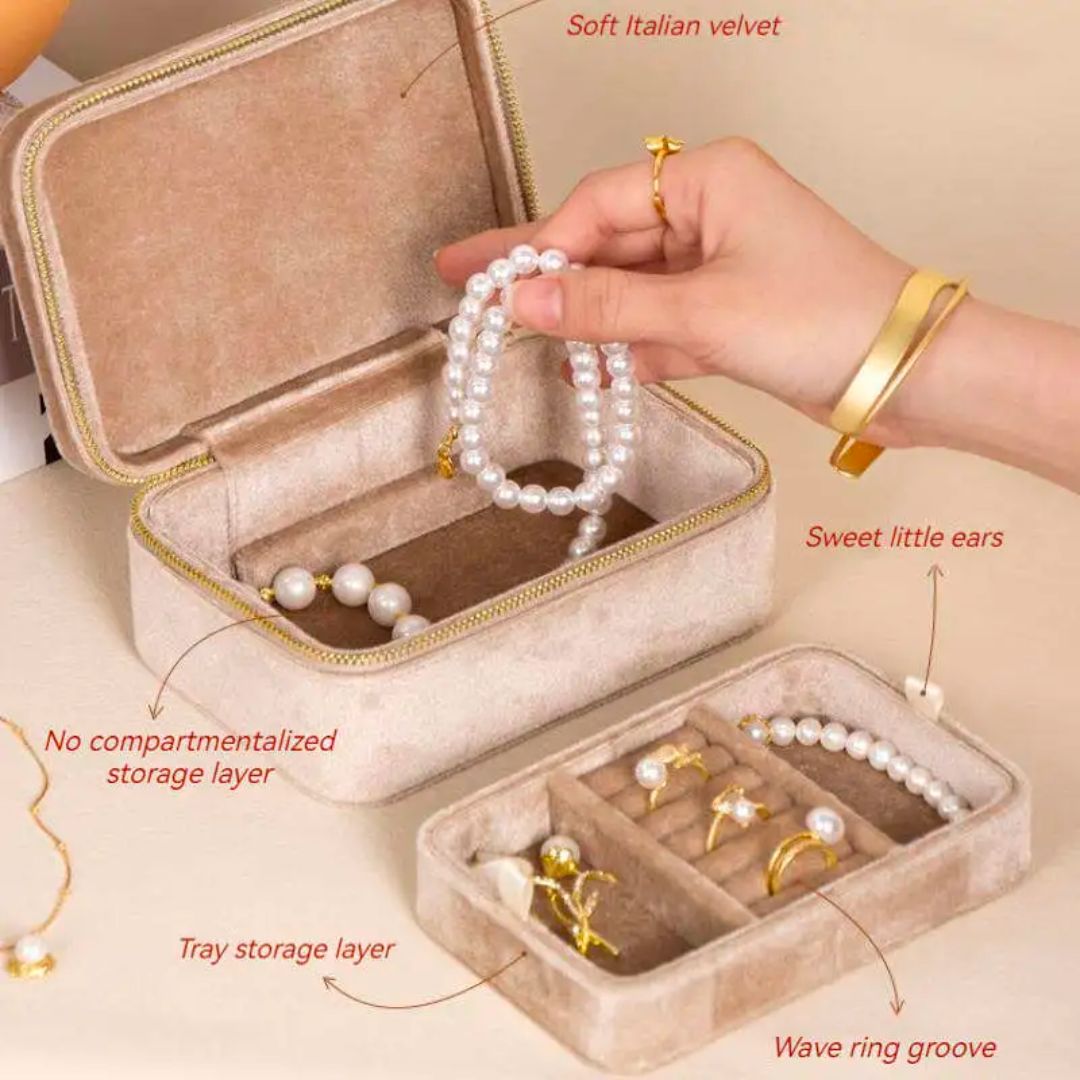 Velvet Jewelry Case